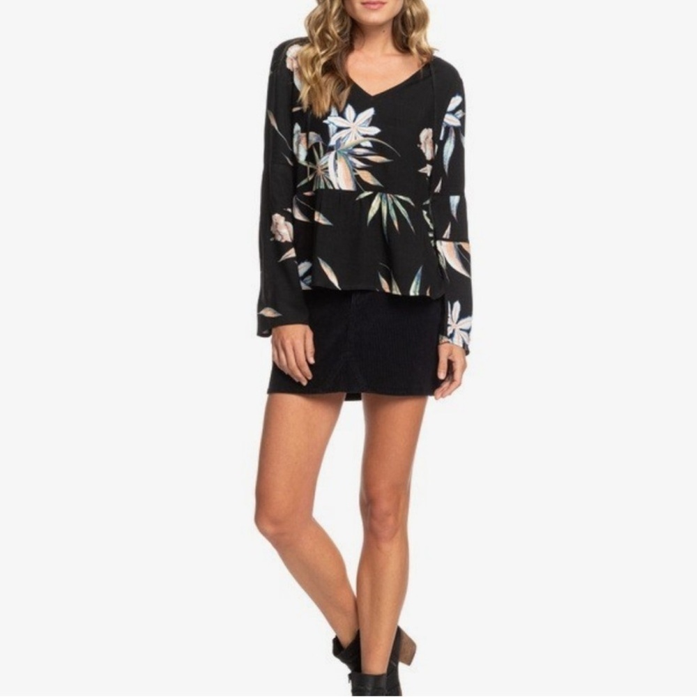 NWT Roxy Floral Top - Picture 4 of 12